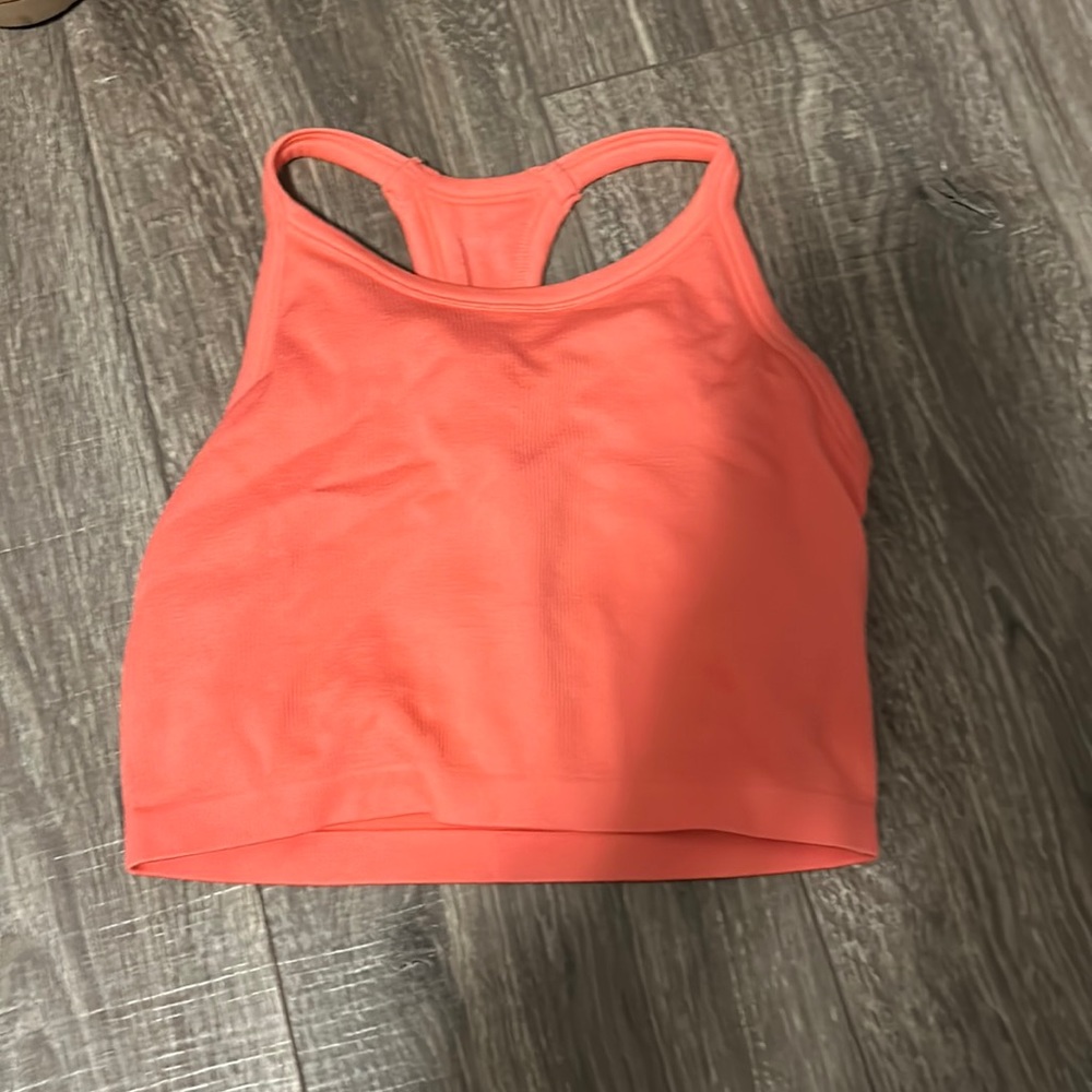 Athletic tank top